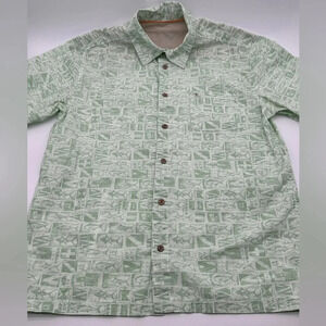 Salt Life Shirt Mens Medium Green Fishing All Over Print Short Sleeve Camp